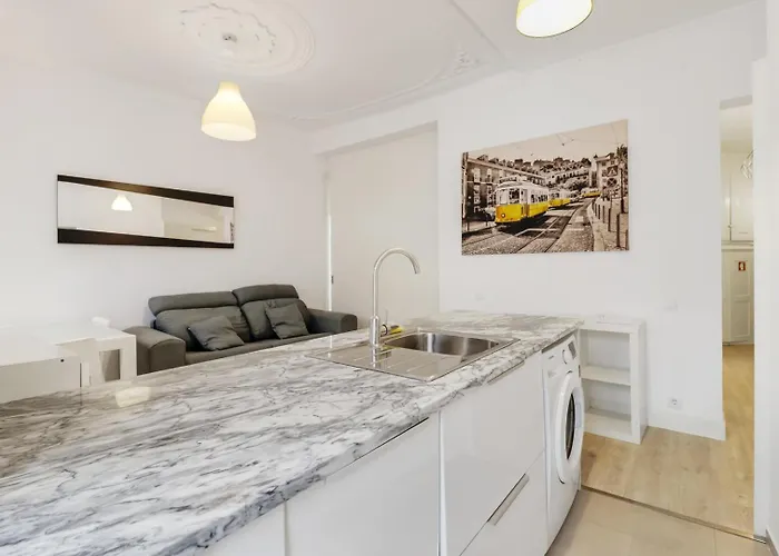 Bright 1br Castelo Sao Jorge - Graca Getaway | By Airnest شقة *