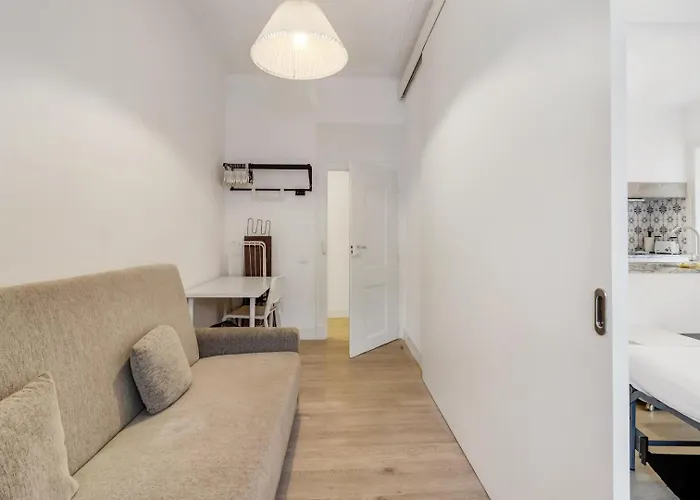 شقة Bright 1br Castelo Sao Jorge - Graca Getaway | By Airnest *