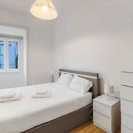 Bright 1br Castelo São Jorge – Graça Getaway | By Airnest